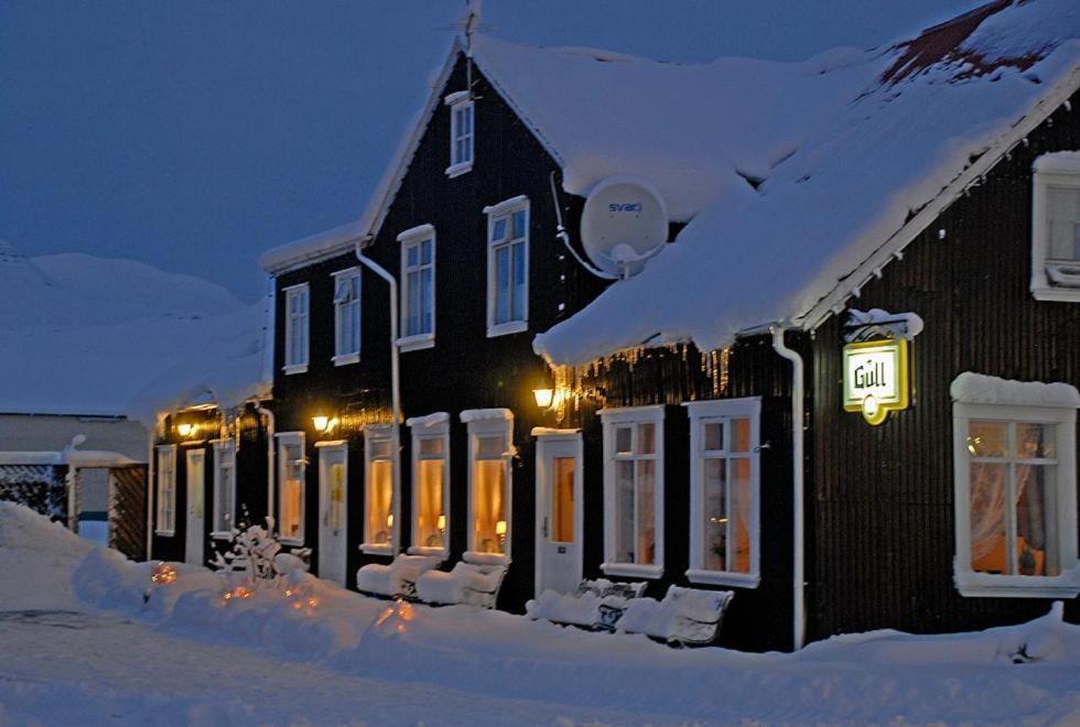 Taergesen Guesthouse Reydarfjordur Kültér fotó